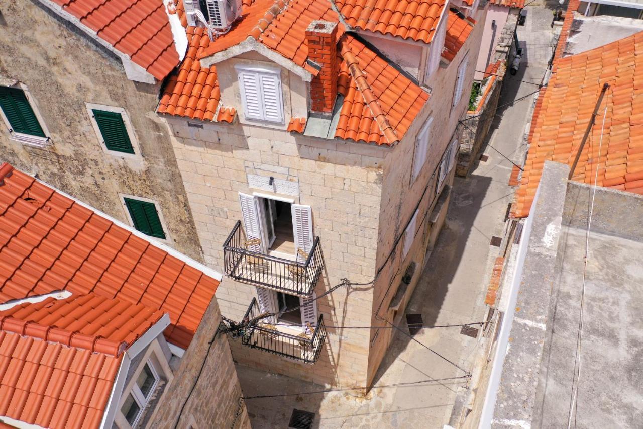 Old Town Makarska Apartments - Central Square Extérieur photo