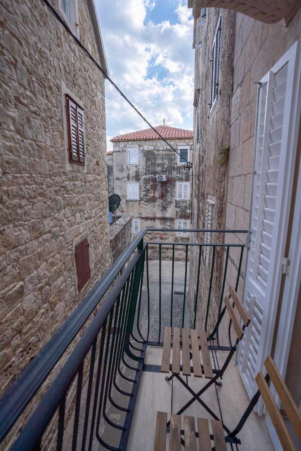 Old Town Makarska Apartments - Central Square Extérieur photo
