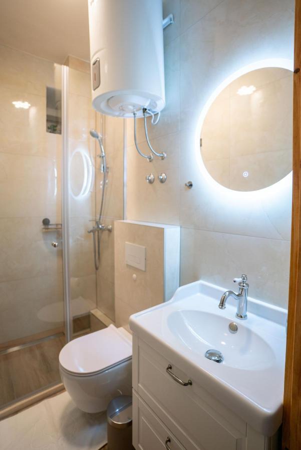 Old Town Makarska Apartments - Central Square Extérieur photo